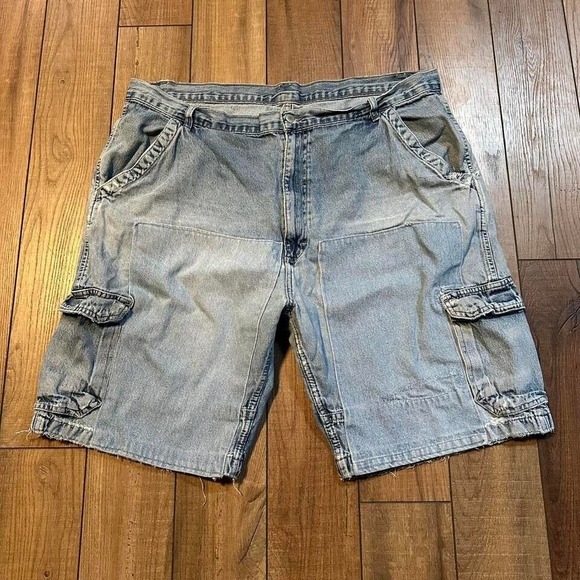 Vintage wrangler double knee‎ denim cargo jean shorts jorts size 40 - Picture 1 of 8